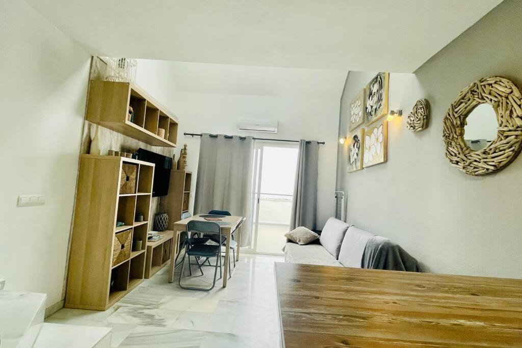 Atico Con Bonita Vista. En Urbanizacion Privada.! Lägenhet Estepona Exteriör bild